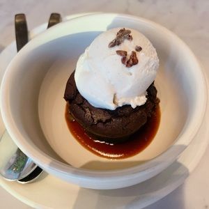 Meet your Posher, Ratchawan